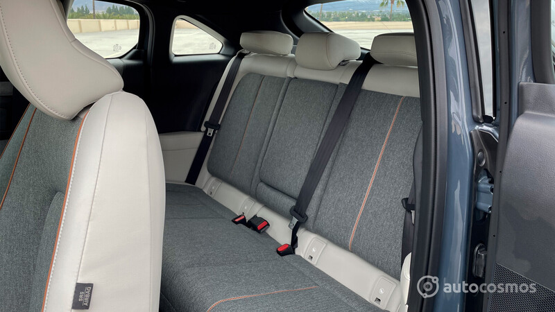 Mazda MX-30 2021, primer contacto en Los Angeles.