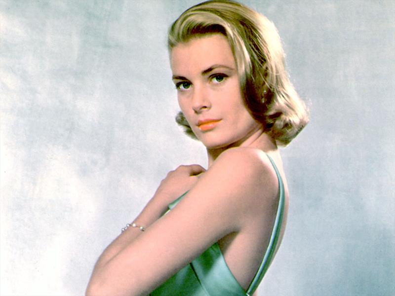 Grace Kelly - Rover P6 3500 V8