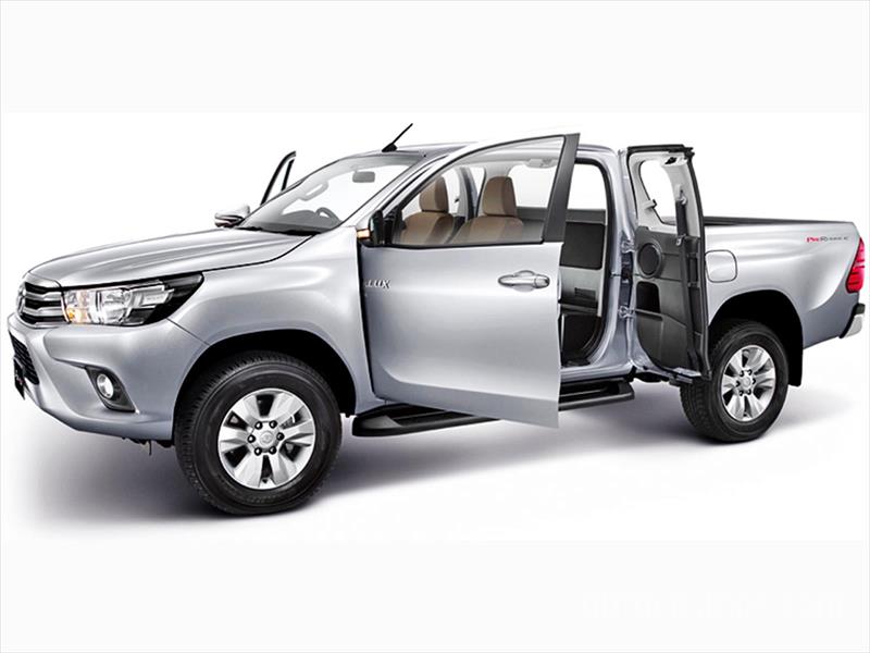 Nueva Toyota Hilux Revo 2016