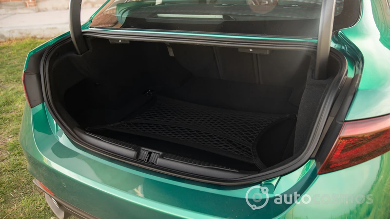 Alfa Romeo Giulia QV 2022 prueba