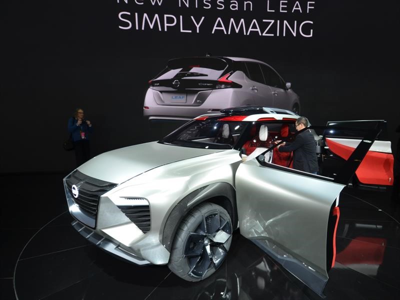 Nissan XMotion Concept