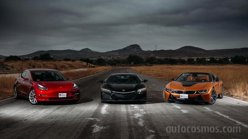 Tesla Model 3 vs BMW i8 Roadster vs Acura NSX