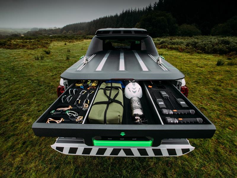 Nissan Pick Up NP300 Navara EnGuard Concept