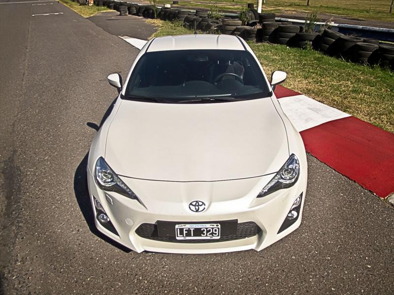 Toyota GT86 a prueba