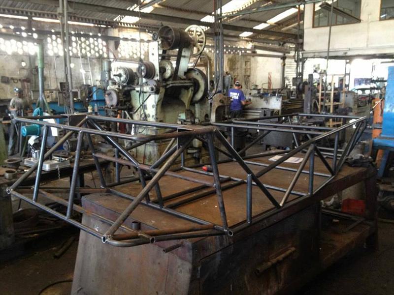 RON RXX, otro auto deportivo muy mexicano