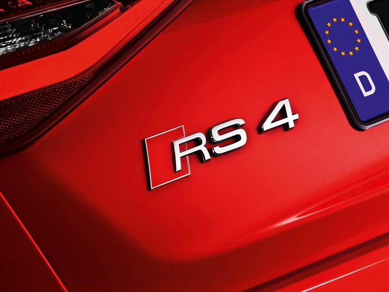 Audi RS4 Avant 2013