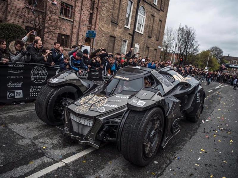 Batimóvil de Gumball 3000