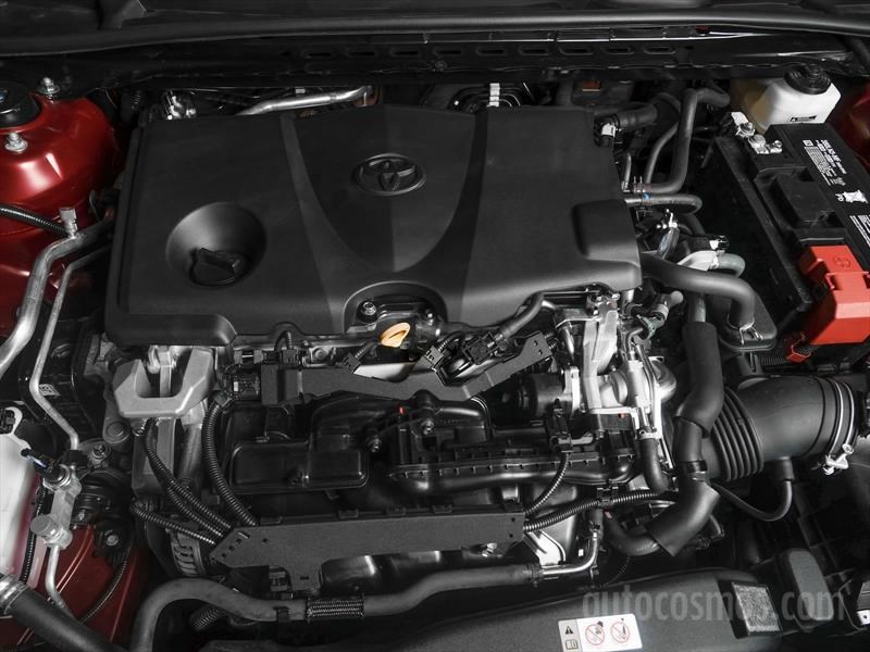 Toyota Camry 2018