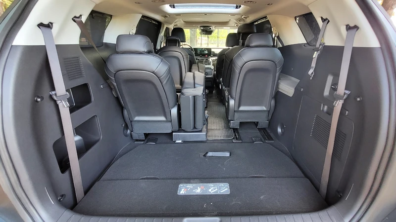 Test Drive Kia Carnival: la nave especial estrena