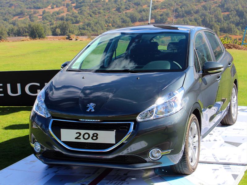 Peugeot Chile Lanzamiento gama GPS 2013