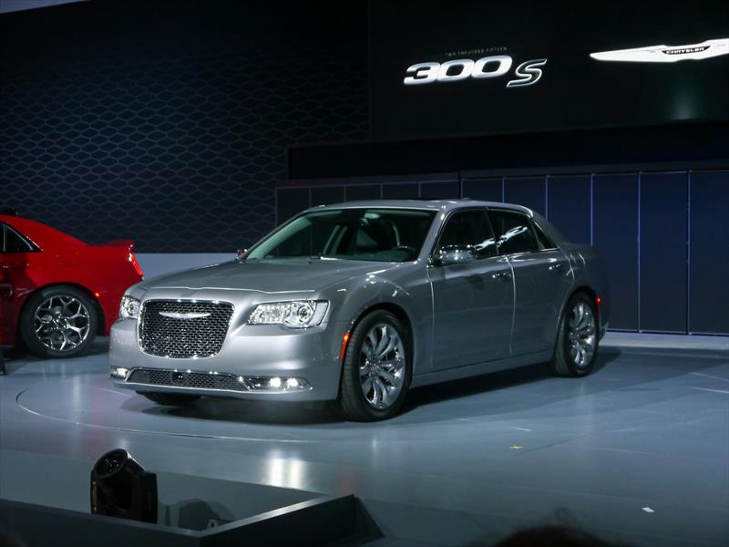 Chrysler 300 2015