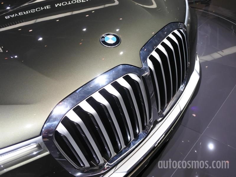 BMW Concept X7 iPerformance