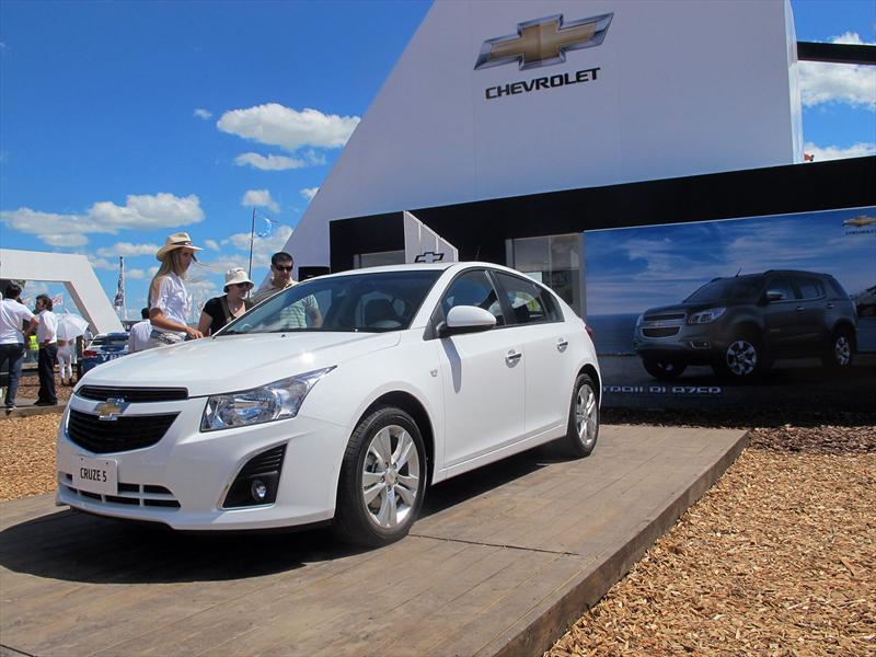 Chevrolet anticipa la renovación del Cruze