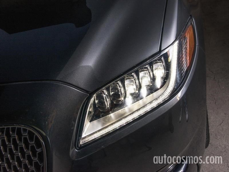 Lincoln Continental 2018