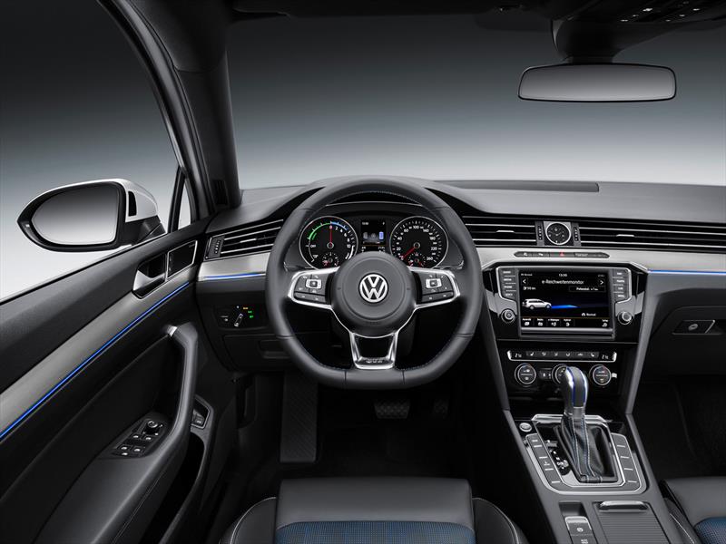 Volkswagen Passat GTE