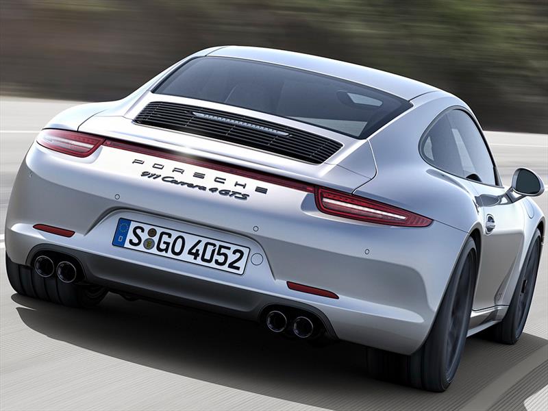 Porsche 911 GTS 2015