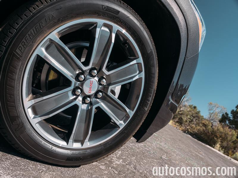GMC Acadia 2017