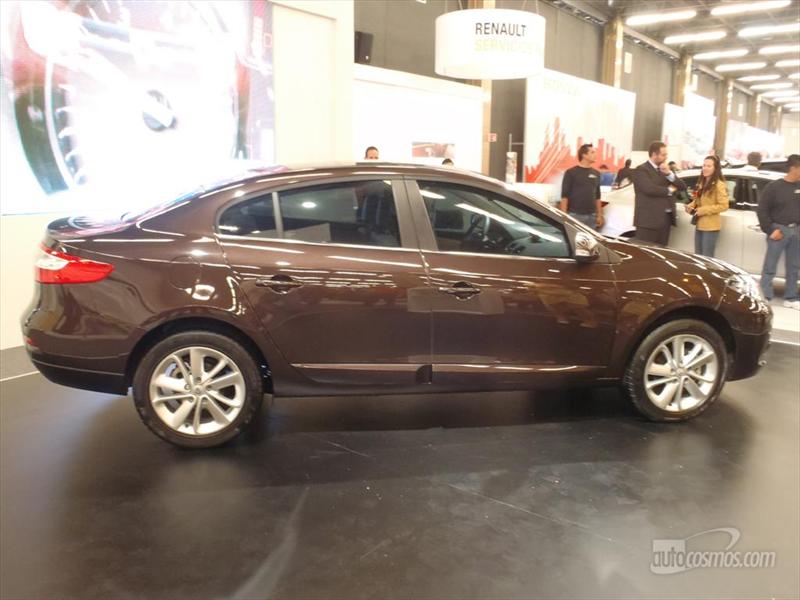 Renault Fluence 2013 se renueva estéticamente