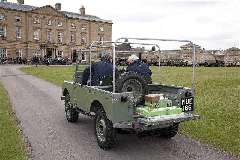 Land Rover celebra 65 años de historia