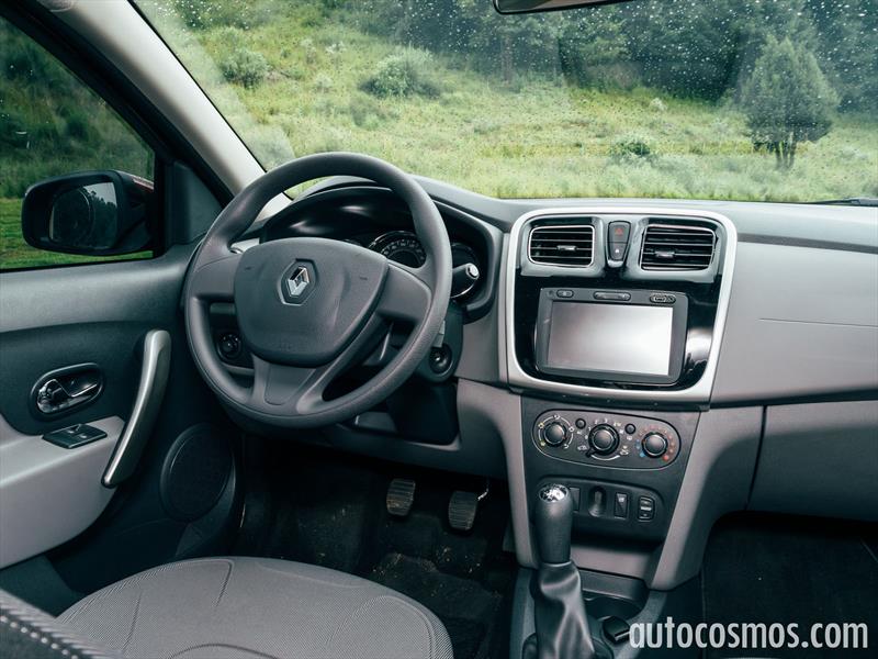 Renault Logan 2015