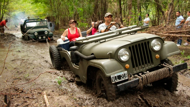 Autos Clásicos de Argentina: IKA Jeep