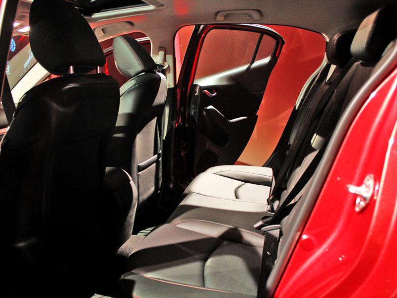 New Mazda3 2014 Lanzamiento en Chile