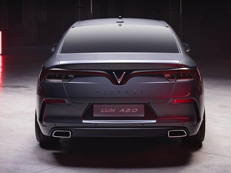 VinFast Lux A 2.0 sedán - Lux SA 2.0 SUV