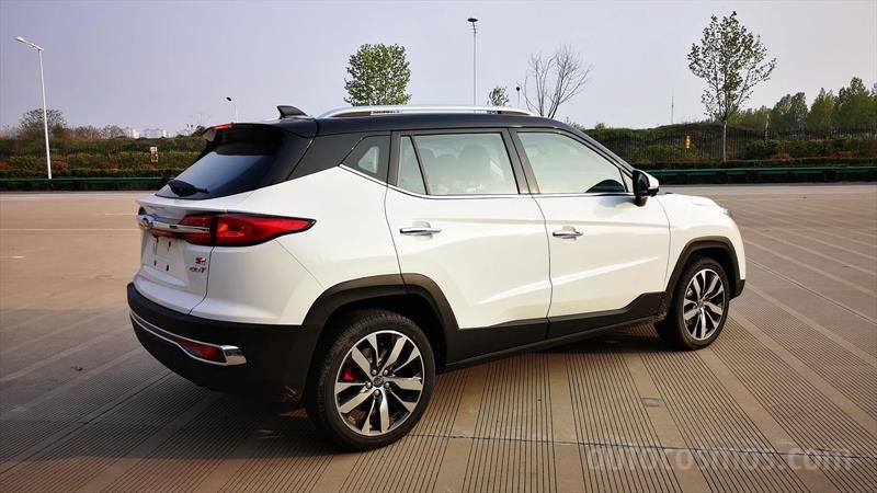 JAC SEI 4 2020, primer compacto