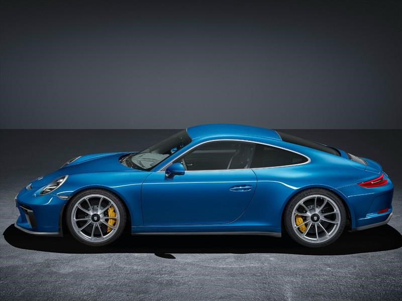 Porsche 911 GT3 Touring Package
