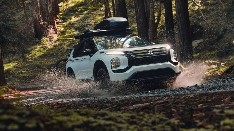 Mitsubishi Outlander Trail Edition 2025