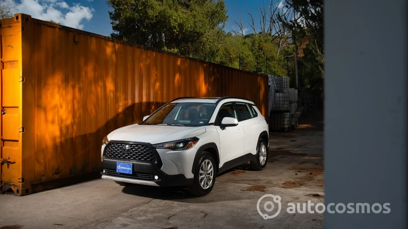 Toyota Corolla Cross 2022 a prueba