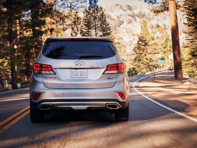 Hyundai Santa Fe 2017