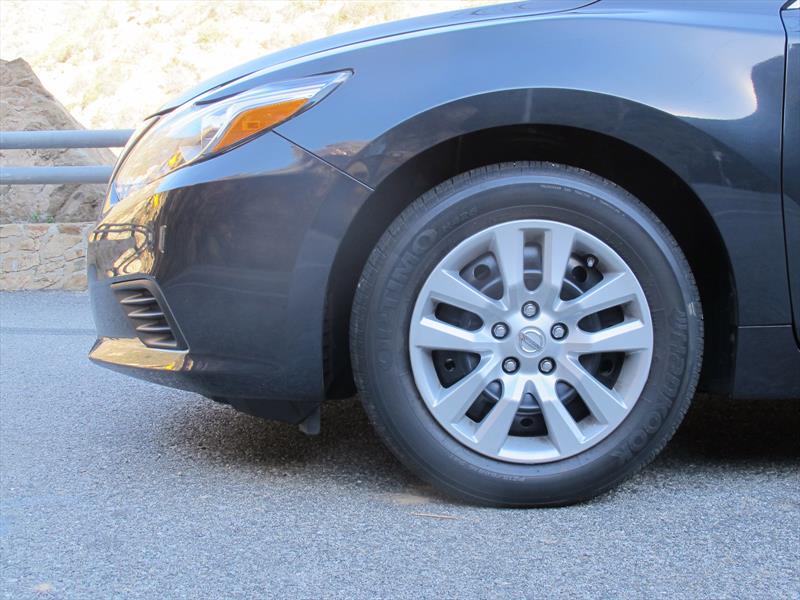 Nissan Altima 2017