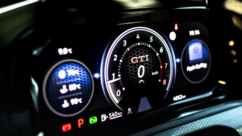 Volkswagen Golf GTI MKVIII by Manhart