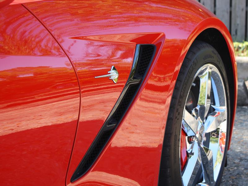 Corvette Stingray 2014 llega a México