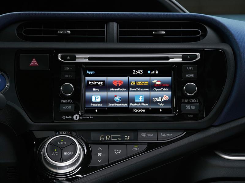 Toyota Prius C Hybrid 2015