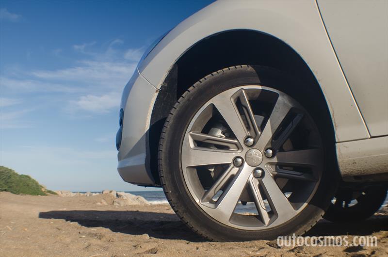 Peugeot 308 THP Feline a prueba