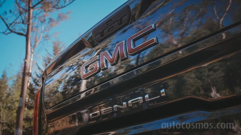 GMC Sierra Denali 2019