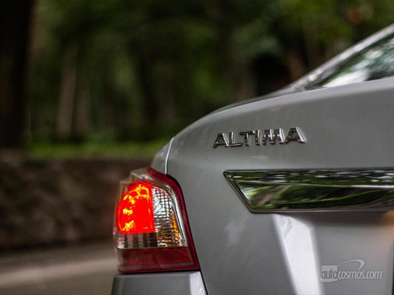 Nissan Altima Exclusive 2013