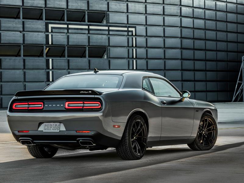 Dodge Challenger T / A 2017