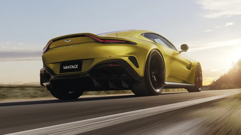 Aston Martin Vantage 2025