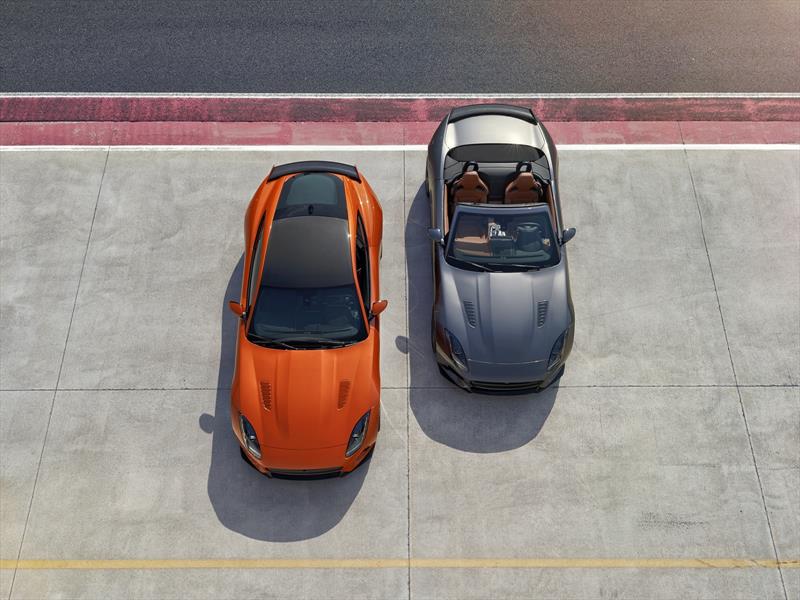 Jaguar F-Type SVR 2017