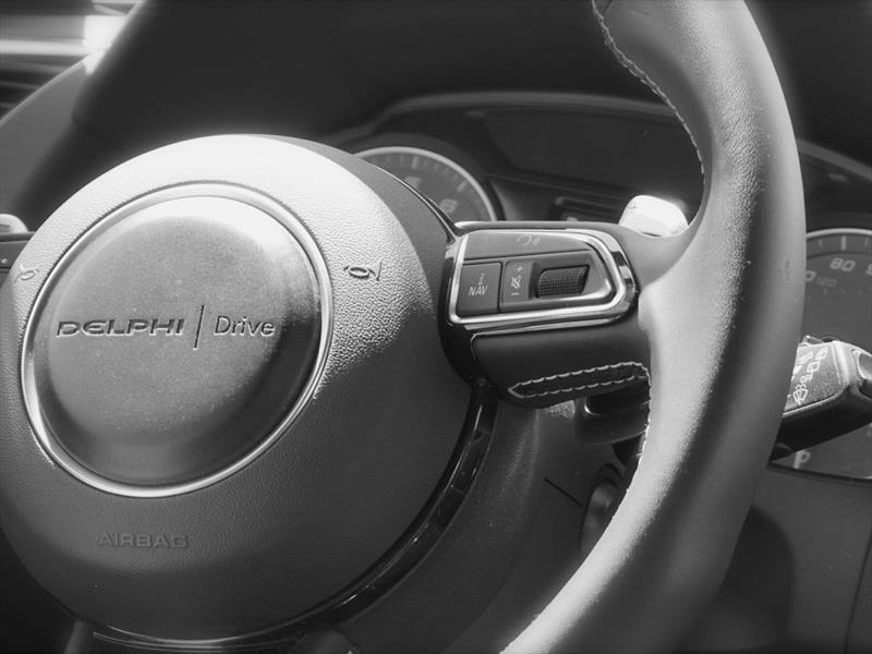 Audi Q5 autónomo de Delphi