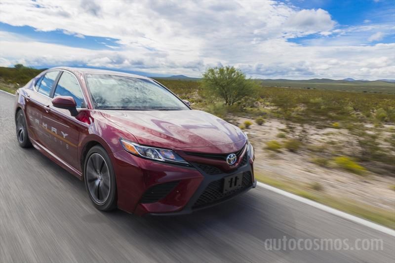 Toyota Camry 2018
