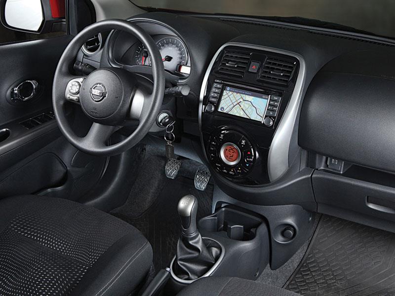 El Nissan March se renueva