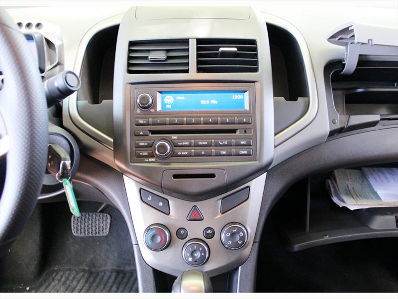 Prueba al Chevrolet Sonic Sedán 1.6 Automático