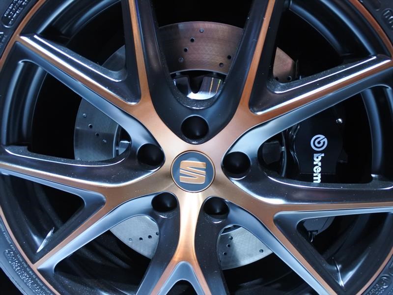 SEAT Leon Cupra R