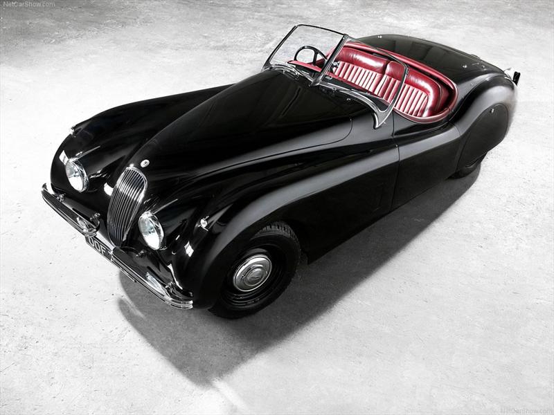 12. Jaguar XK 120