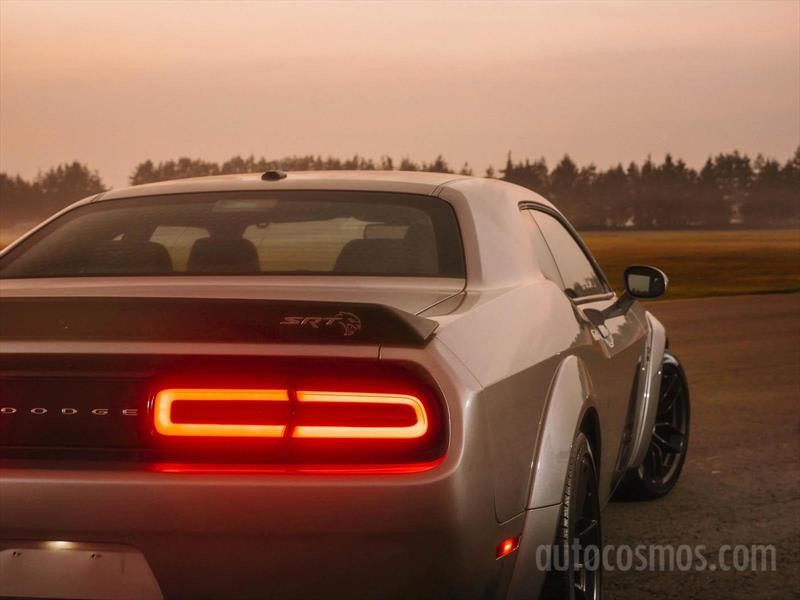 Dodge Challenger SRT Hellcat Widebody 2018