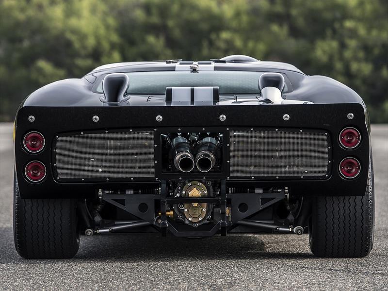 Ford GT40 MKII 50th Anniversary